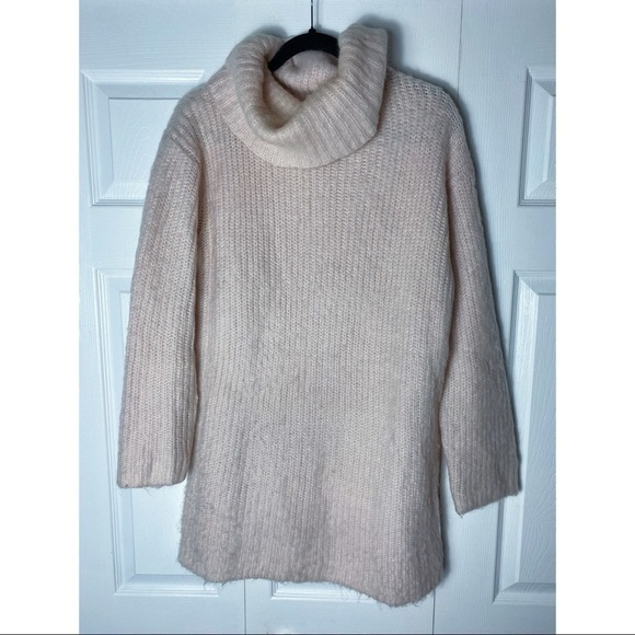 Topshop Premium Light Pink Cream Mohair Turtleneck Long Soft Sweater Size US 10 - Picture 2 of 5